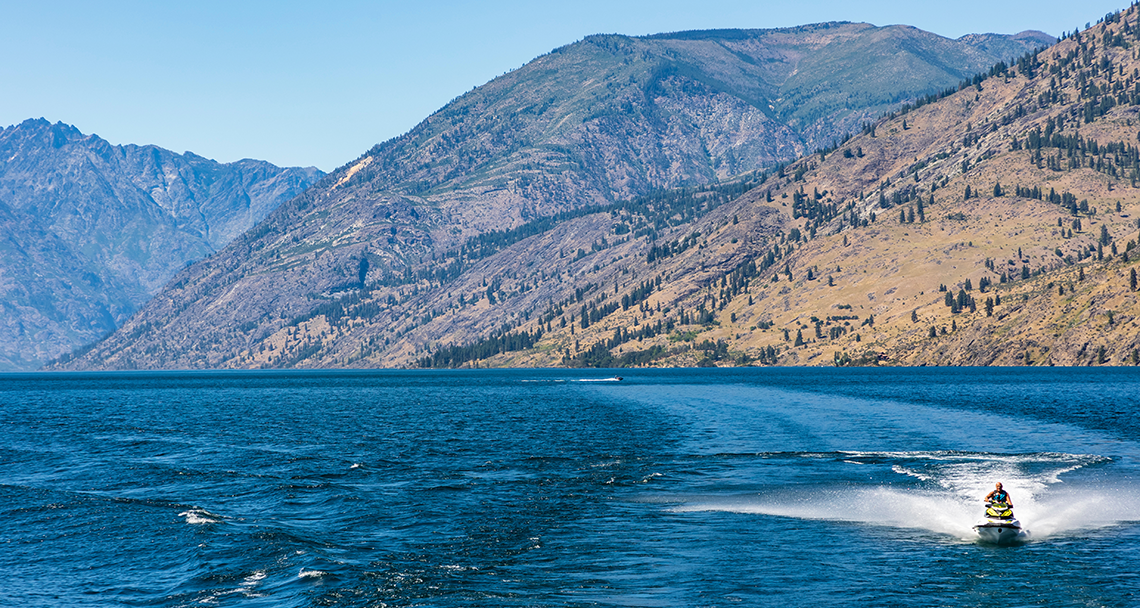 lake hero image 1140