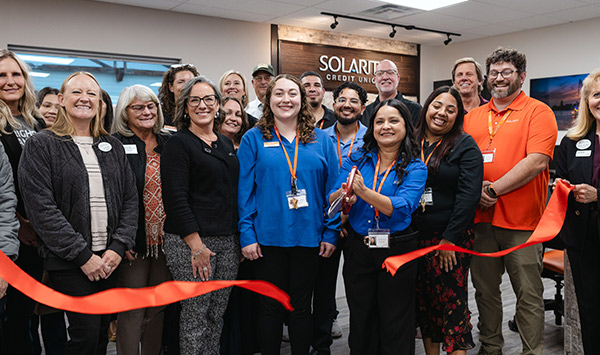 moses lake branch ribbon cutting