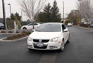 Cliff purchases a new car with a car loan from Solarity